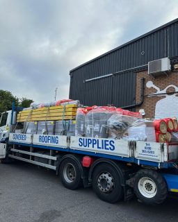 Full to the brim!

Our fleet of fully equipped vehicles can service all delivery requirements across London and surrounding areas.

Get in contact now to find out how we can assist your project!

#roofingsupplies #roofingmaterials #coveredroofing #roofer #roofing